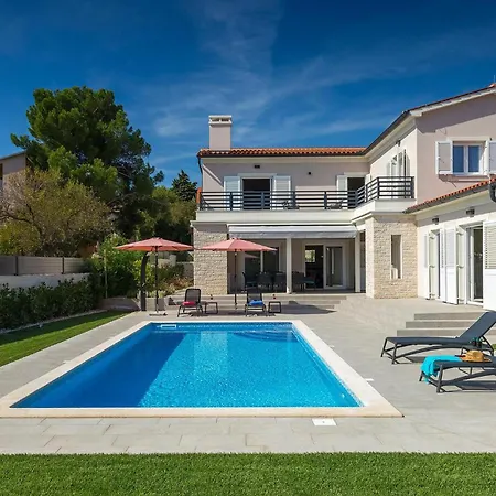 Ferienhaus Suprema Premantura *